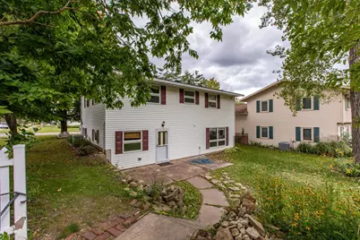 302 17th Avenue NE, Rochester, MN 55906 - Photo 3