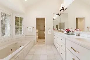 1250 French Creek Dr, Wayzata, MN 55391 - Photo 17