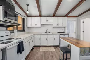 527 W Grand Ave, Eau Claire, WI 54703 - Photo 11