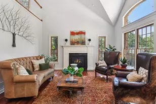 11625 Live Oak Dr, Minnetonka, MN 55305 - Photo 9