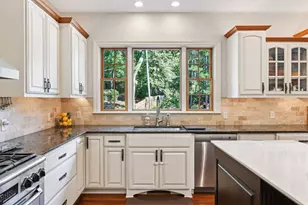 11625 Live Oak Dr, Minnetonka, MN 55305 - Photo 21