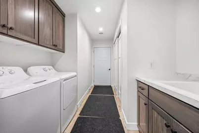 250 Eau Claire Avenue SE, Hutchinson, MN 55350 - Photo 15