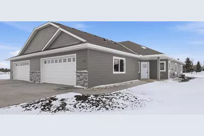 250 Eau Claire Avenue SE, Hutchinson, MN 55350 - Photo 1