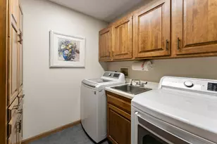 5501 Dewey Hill Rd, Edina, MN 55439 - Photo 27