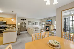 6811 Pine Crest Trail S, Cottage Grove, MN 55016 - Photo 11