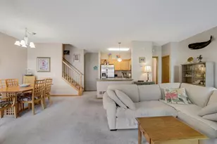 6811 Pine Crest Trail S, Cottage Grove, MN 55016 - Photo 5