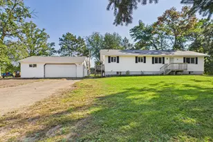 40867 Forest Blvd, North Branch, MN 55056 - Photo 3