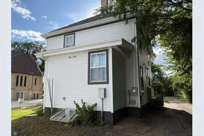 915 Broadway N, Fargo, ND 58102 - Photo 23