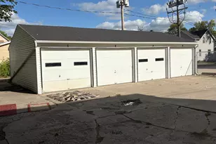 915 Broadway N, Fargo, ND 58102 - Photo 21