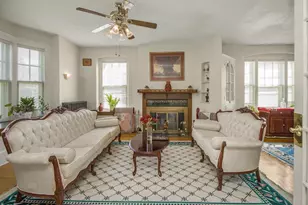 451 Lynnhurst Ave E, Saint Paul, MN 55104 - Photo 5