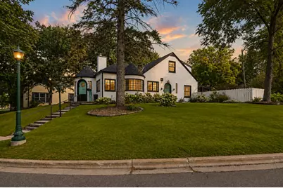 630 Riverside Drive SE, Saint Cloud, MN 56304 - Photo 1