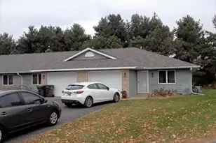 831 Highview Dr, New Richmond, WI 54017 - Photo 1