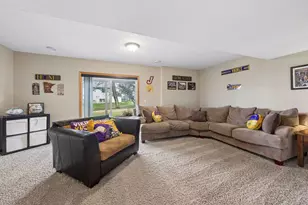 913 Trellis St, Jordan, MN 55352 - Photo 33