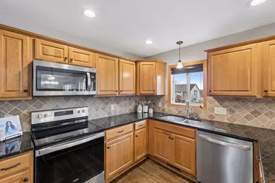 913 Trellis Street, Jordan, MN 55352 - Photo 15