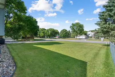 1067 Hummingbird Lane, Eagan, MN 55123 - Photo 21