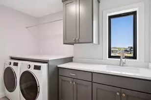 10380 Mallard Dr, Victoria, MN 55318 - Photo 17