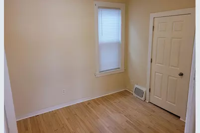 385 Toronto Street, Saint Paul, MN 55102 - Photo 9