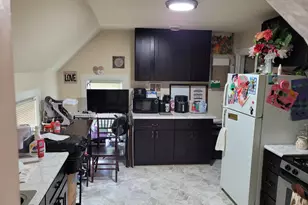 385 Toronto St, Saint Paul, MN 55102 - Photo 13