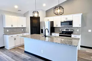 912 Katelyn Circle NE, Montgomery, MN 56069 - Photo 7