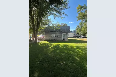 304 S Broadway, Alden, MN 56009 - Photo 31