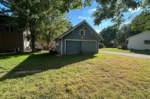 304 S Broadway, Alden, MN 56009 - Photo 37