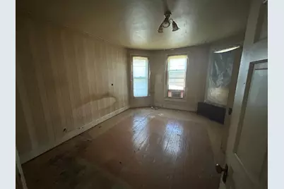 304 S Broadway, Alden, MN 56009 - Photo 13