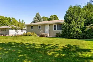 1406 Albers Path, Faribault, MN 55021 - Photo 3