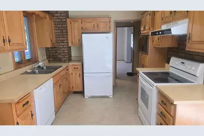 180 3rd Avenue NE, Trimont, MN 56176 - Photo 3