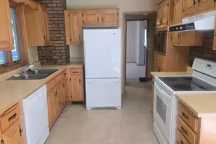 180 3rd Ave NE, Trimont, MN 56176 - Photo 3