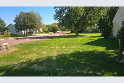 180 3rd Avenue NE, Trimont, MN 56176 - Photo 51