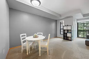 2565 Franklin Ave, Saint Paul, MN 55114 - Photo 13