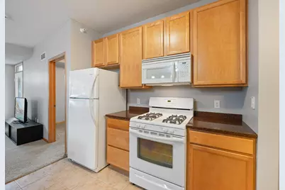 2565 Franklin Avenue #313, Saint Paul, MN 55114 - Photo 19