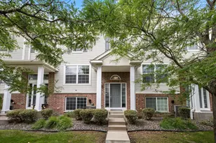 907 Ledgestone Dr, Mahtomedi, MN 55115 - Photo 1