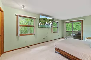 1094 Golden Oaks Ln, Saint Joseph, WI 54016 - Photo 21