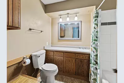 1094 Golden Oaks Lane, Saint Joseph, WI 54016 - Photo 27