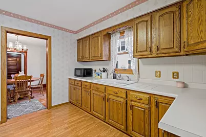 237 10th Avenue N, Hopkins, MN 55343 - Photo 9