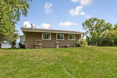 49279 Sportsmans Lane, Elysian Twp, MN 56096 - Photo 3