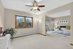 2720 Dale St N, Roseville, MN 55113 - Photo 17