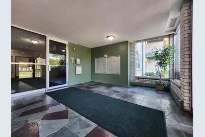 2720 Dale Street N #C208, Roseville, MN 55113 - Photo 35