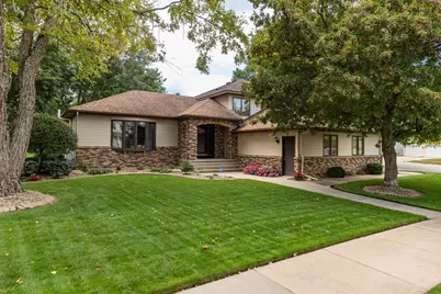 1620 Northern Valley Drive NE, Rochester, MN 55906 - Photo 1