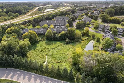 420 Monk Court, Chanhassen, MN 55317 - Photo 5