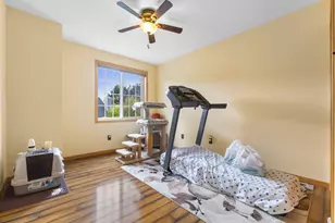 420 Monk Ct, Chanhassen, MN 55317 - Photo 15