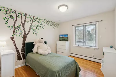 635 Ivy Falls Avenue, Mendota Heights, MN 55118 - Photo 11