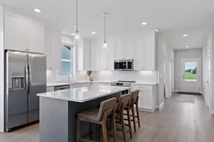 956 Turner Ln, New Richmond, WI 54017 - Photo 7