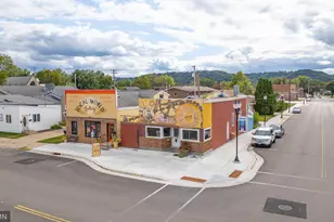 106 2nd St E, Wabasha, MN 55981 - Photo 1