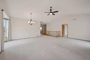 6647 Peony Ln N, Maple Grove, MN 55311 - Photo 27