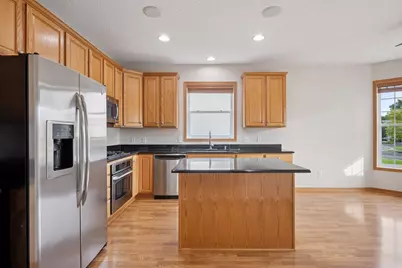 6647 Peony Lane N, Maple Grove, MN 55311 - Photo 9