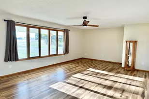 15742 675th Ave, Alden, MN 56009 - Photo 15