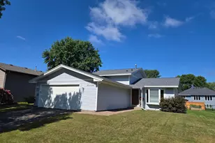 2039 14th St N, Saint Cloud, MN 56303 - Photo 1