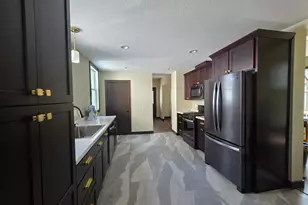 622 N 5th St, Mankato, MN 56001 - Photo 11